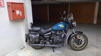 Royal Enfield Meteor 350 Fireball (2021 - 25)