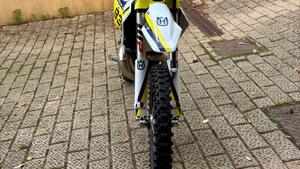 Husqvarna TE 300 (2024) 