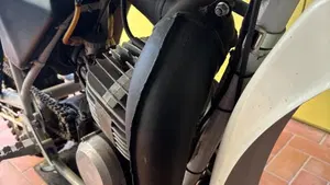 Husqvarna   (4)
