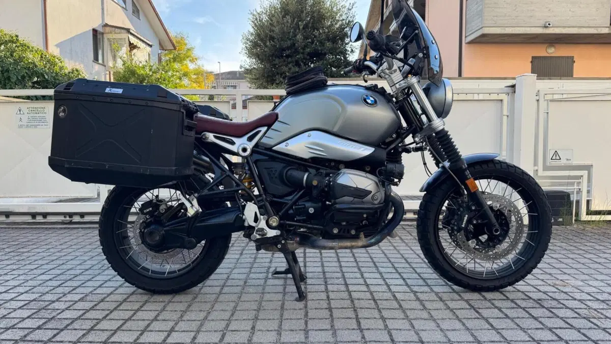 Bmw R nineT Scrambler (2021 - 24)  (2)