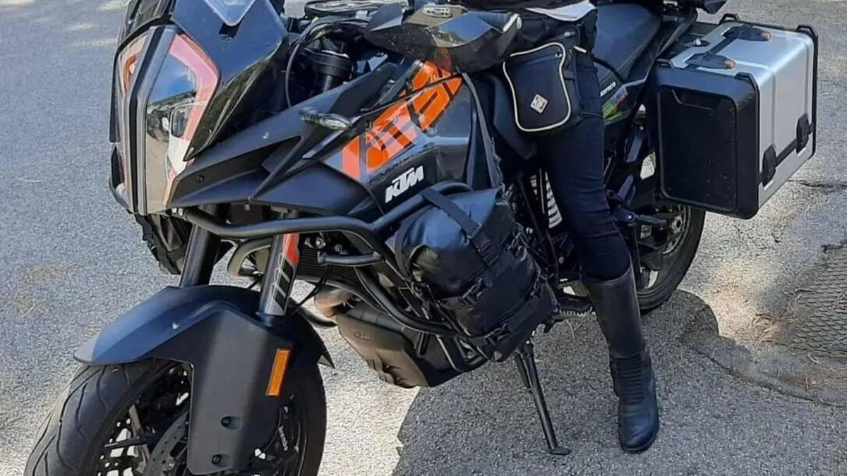 KTM 1290 Super Adventure S (2017 - 20)  (2)