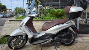 Piaggio Beverly 300 i.e. ABS-ASR (2016 - 20) 