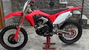 Honda CRF 250 R (2021) 