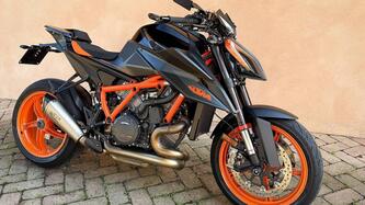 KTM 1290 Super Duke R (2021) usata