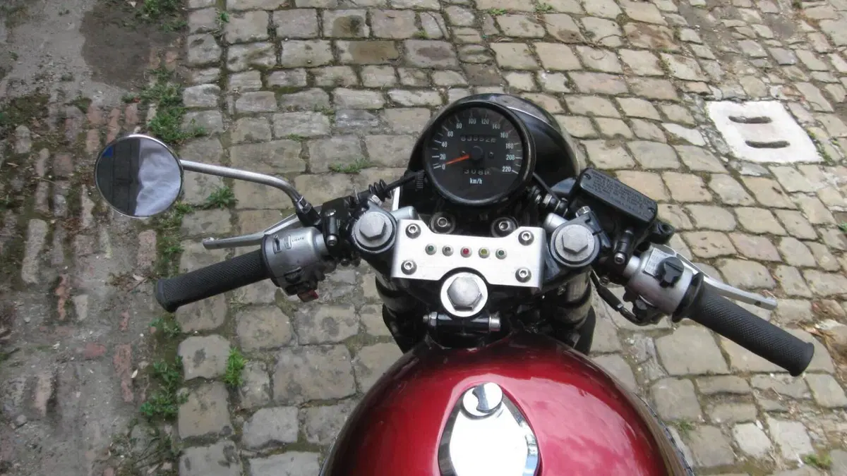 Kawasaki Z 1000 (1977 - 80)  (5)