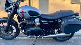 Triumph Street Twin 900 (2016) usata