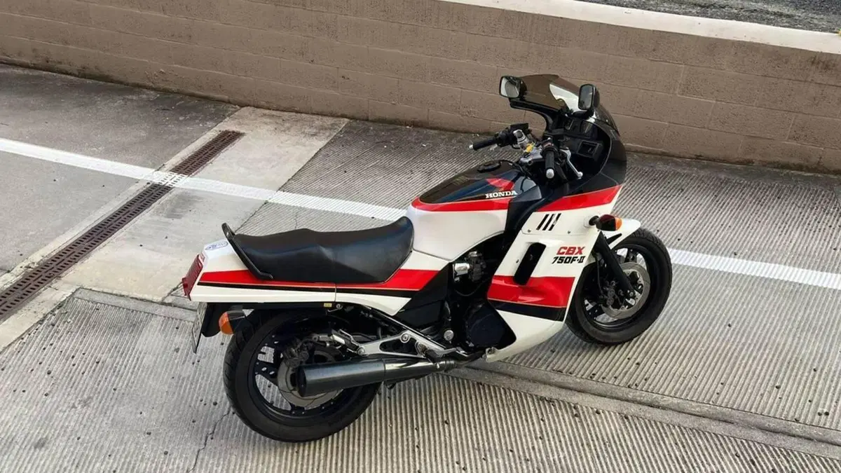 Honda   (2)