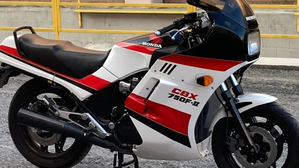Honda   (6)