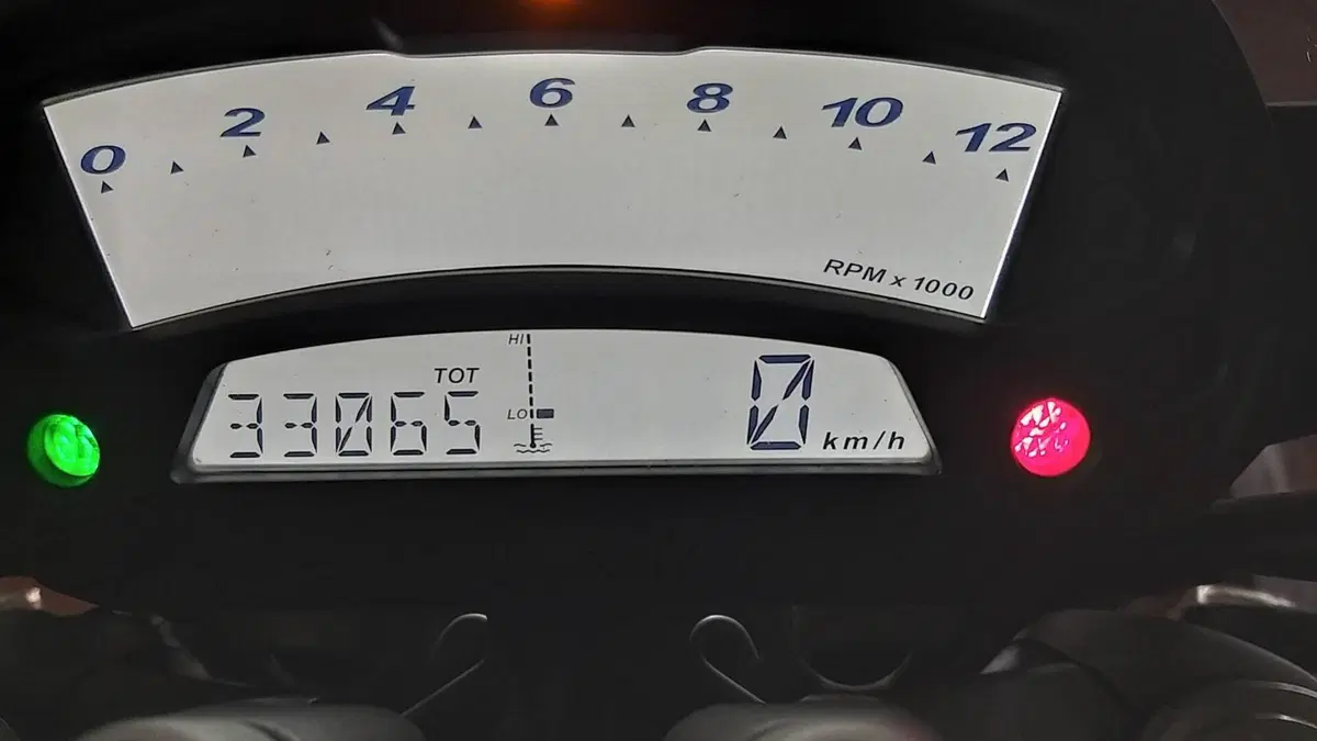 Ducati Monster 796 ABS (2010 - 14)  (5)