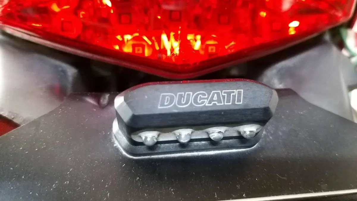 Ducati Monster 796 ABS (2010 - 14)  (13)
