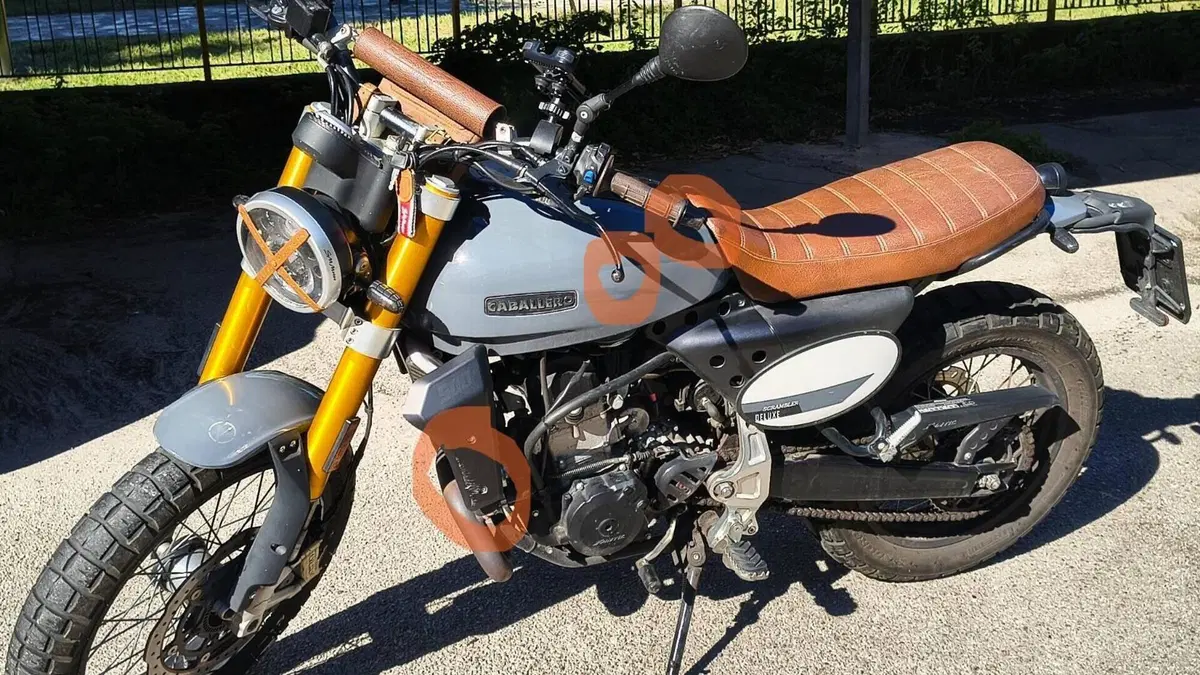 Fantic Motor Caballero 500 Scrambler Deluxe (2021 - 23)  (6)