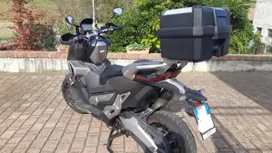 Honda X-ADV 750 (2018 - 20)  (3)
