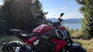 Ducati Diavel V4 (2023 - 26)  (8)