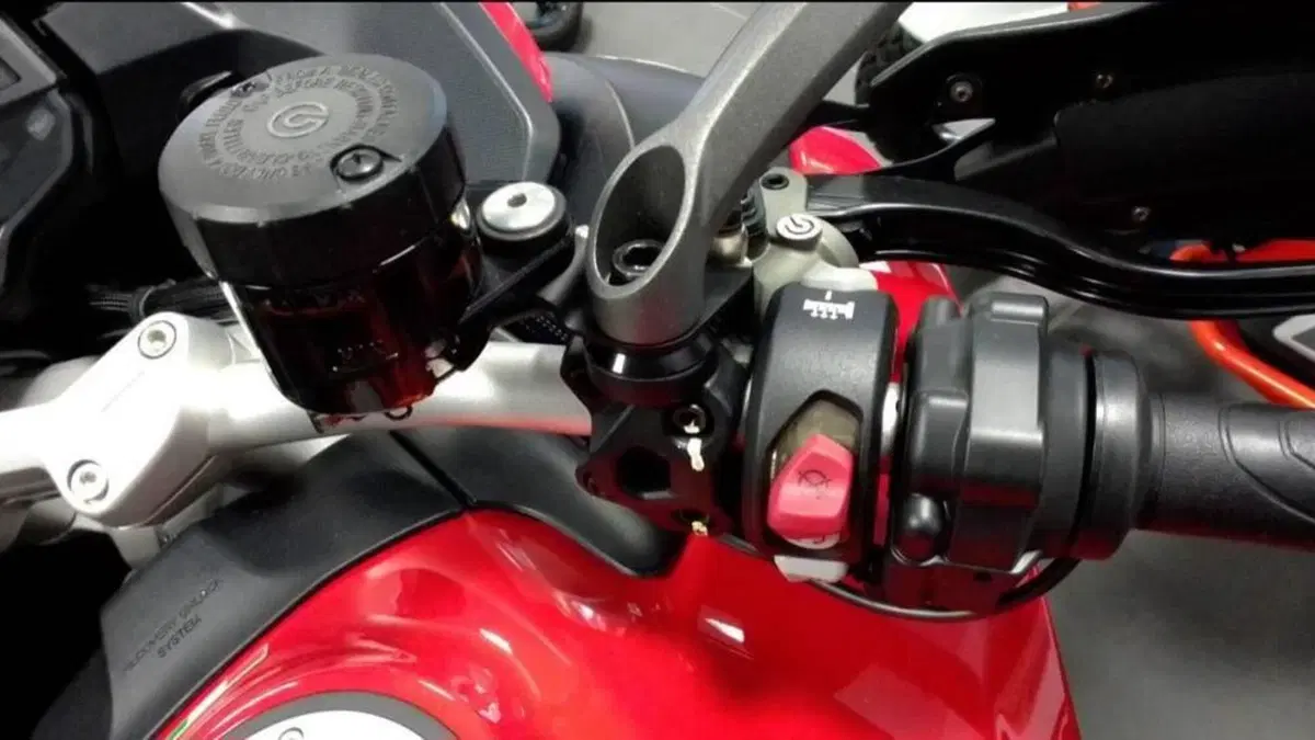 Ducati Multistrada V2 S (2022 - 24)  (8)
