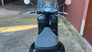 Vespa GTS 300 Super Racing Sixties Hpe (2021 - 22)  (5)