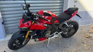 Ducati Streetfighter V4 1100 S (2021 - 22)  (6)