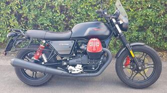 Moto Guzzi V7 III Carbon (2018 - 20)