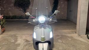 Vespa GTS 300 Super (2023 - 24) 