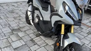Honda X-ADV 750 DCT (2021 - 24)  (2)
