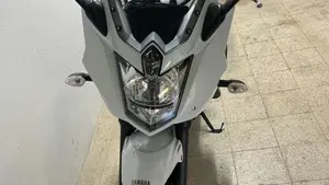 Yamaha XJ6 Diversion ABS (2009 - 15)  (4)
