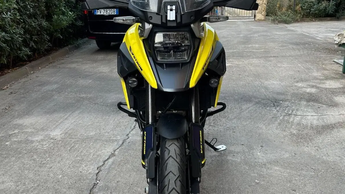 Suzuki V-Strom 1050XT (2020 - 23)  (7)