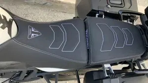 Triumph Tiger 800 XR (2015 - 17)  (9)