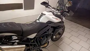 Triumph Tiger 800 XR (2015 - 17)  (20)