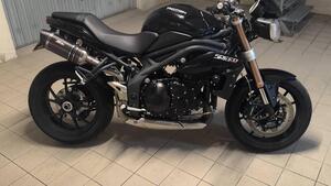 Triumph Speed Triple 1050 (2011 - 13) 