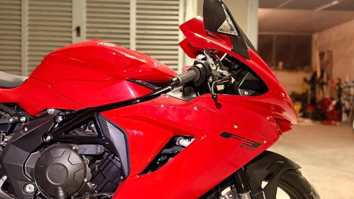MV Agusta F3 800 Rosso (2021 - 23)  (5)
