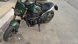 Benelli Leoncino 800 Trail (2022 - 25) 