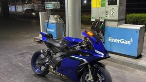 Yamaha YZF R9 (2025) 