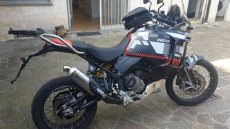 Ducati DesertX (2022 - 25) usata