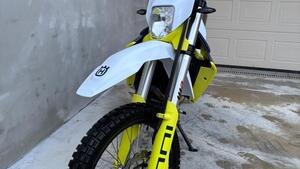 Husqvarna 701 Enduro (2023 - 25) 