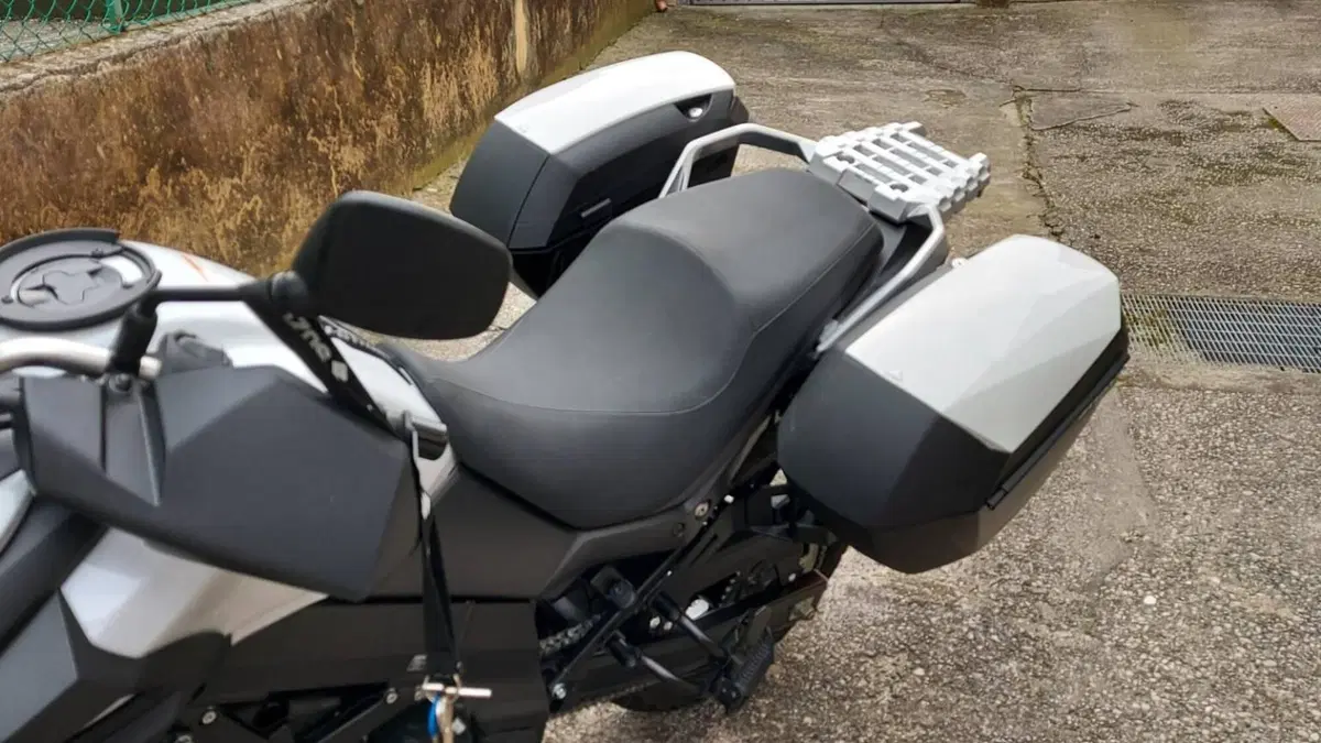 Suzuki V-Strom 650 ABS (2017 - 20)  (4)