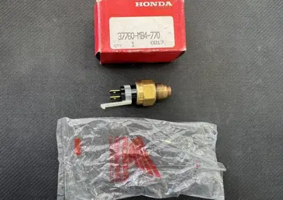 TERMOSTATO VF750C/700S/500C/1100S/1100C 1984/'85/' Honda - Annuncio 9872109