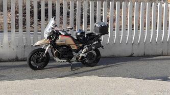 Moto Guzzi V85 TT Travel (2021 - 23) usata