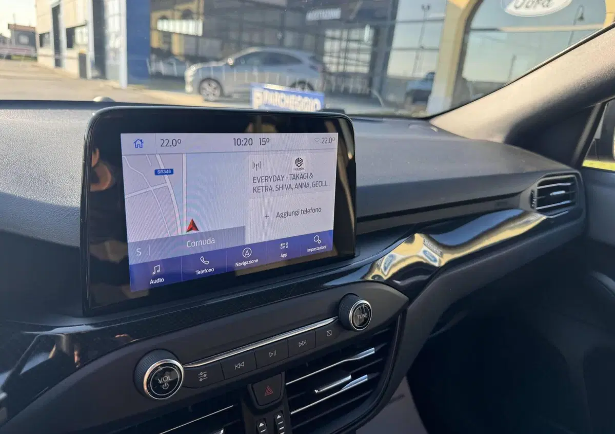 Ford Focus 1.0 EcoBoost Hybrid 125 CV 5p. ST-Line (15)