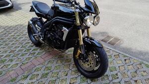 Triumph Speed Triple 1050 (2005 - 11) 