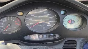 Honda Silver Wing 600 (2001 - 05)  (4)