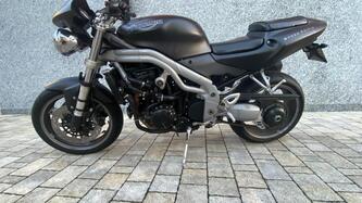 Triumph Speed Triple 955 (2002 - 04) usata