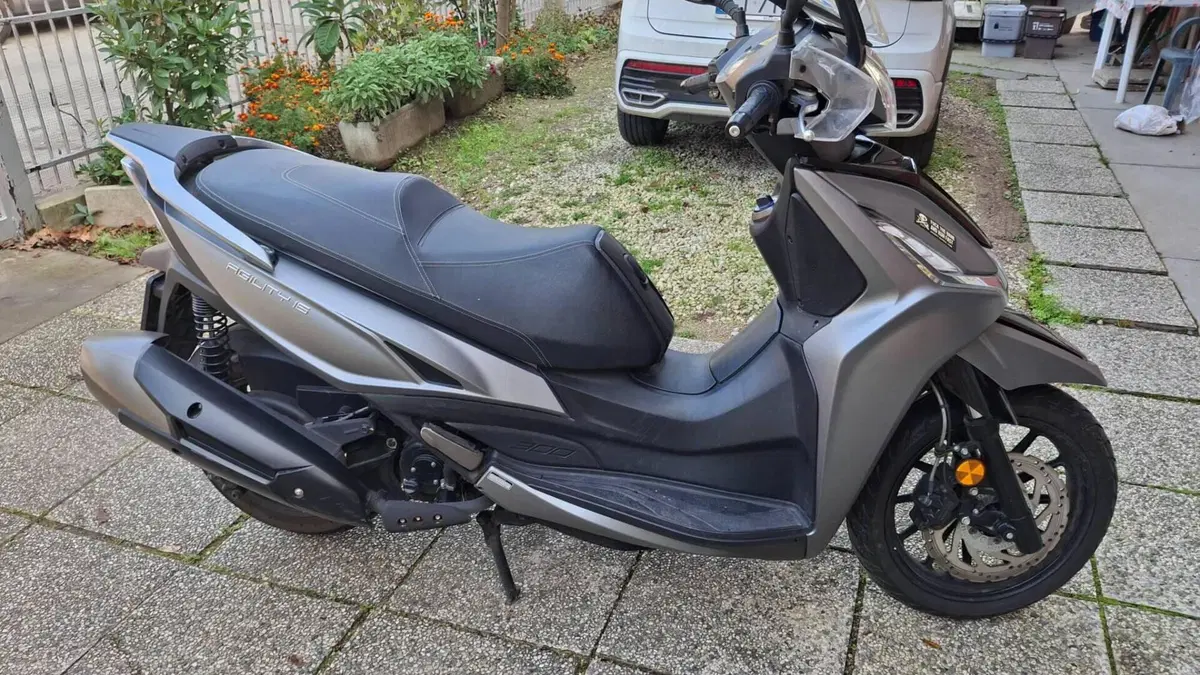 Kymco Agility 300i Noodoe (2021 - 24)  (7)