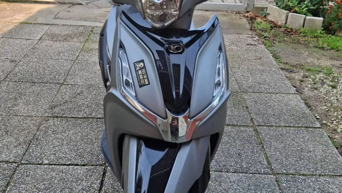 Kymco Agility 300i Noodoe (2021 - 24)  (8)
