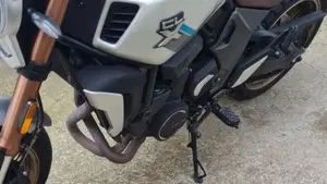 CFMOTO 700CL-X Heritage (2021 - 26)  (5)