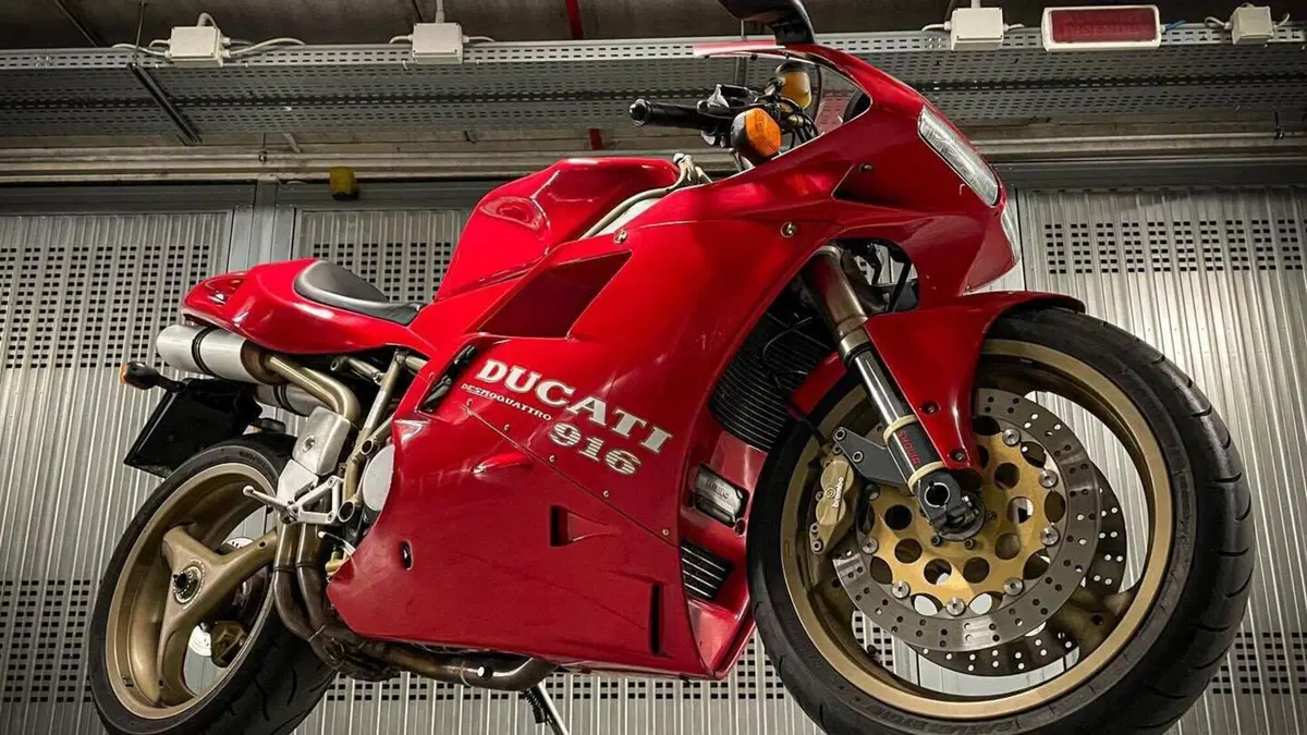 Ducati   (9)