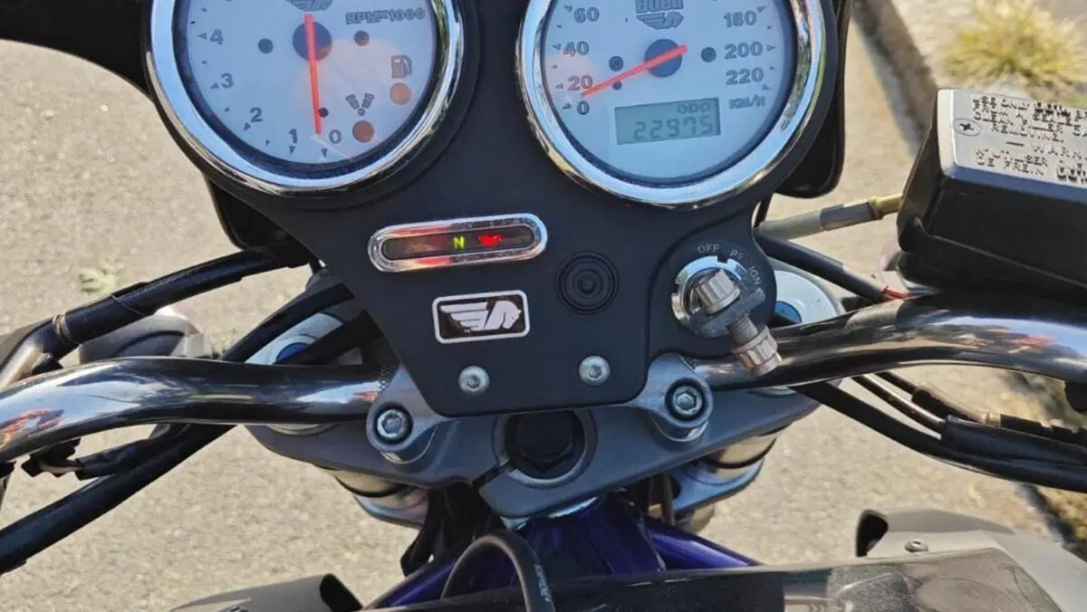 Buell Lightning X1 1200  (6)