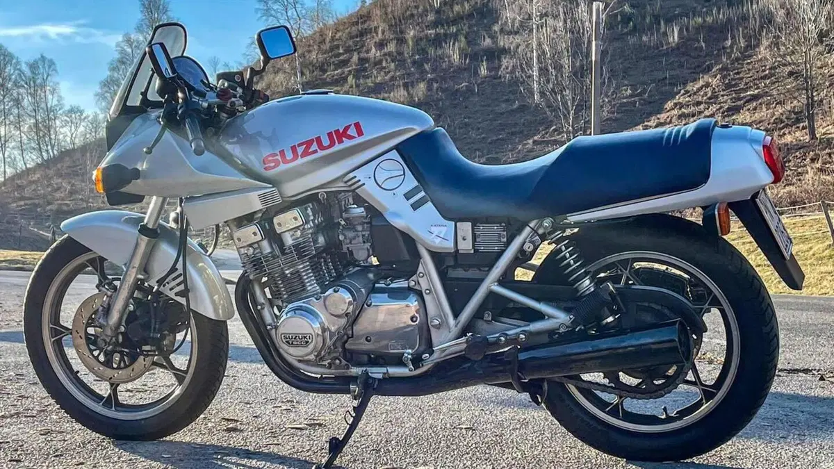 Suzuki   (7)