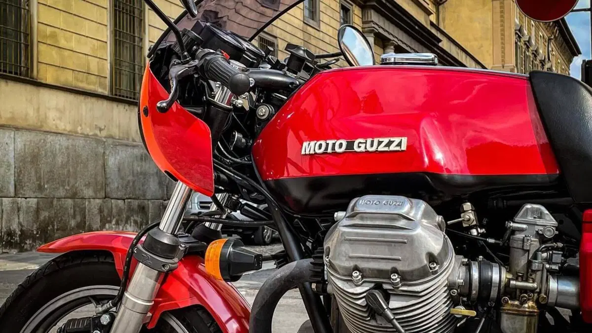 Moto Guzzi   (3)