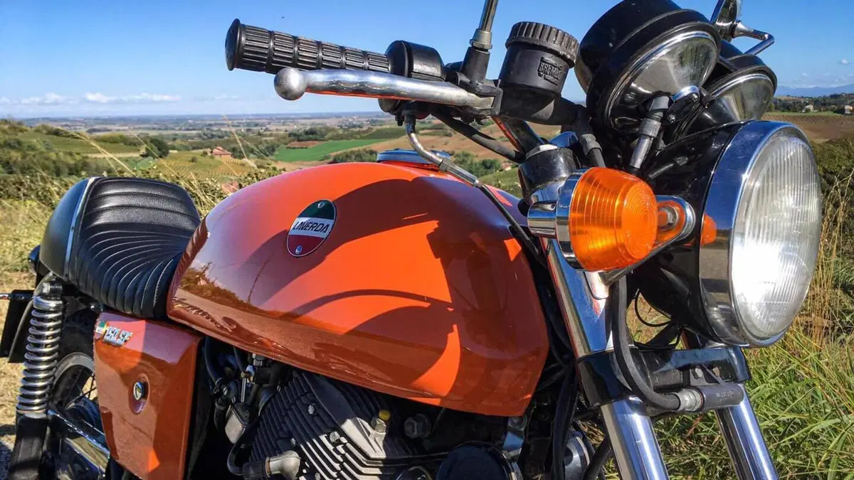Laverda   (3)