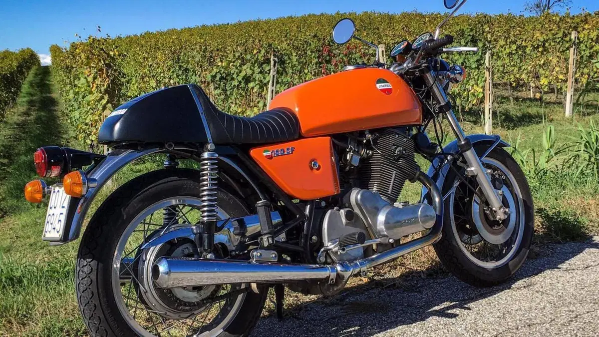 Laverda   (4)
