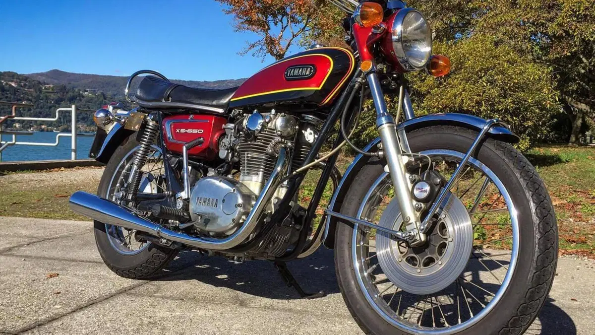Yamaha   (7)